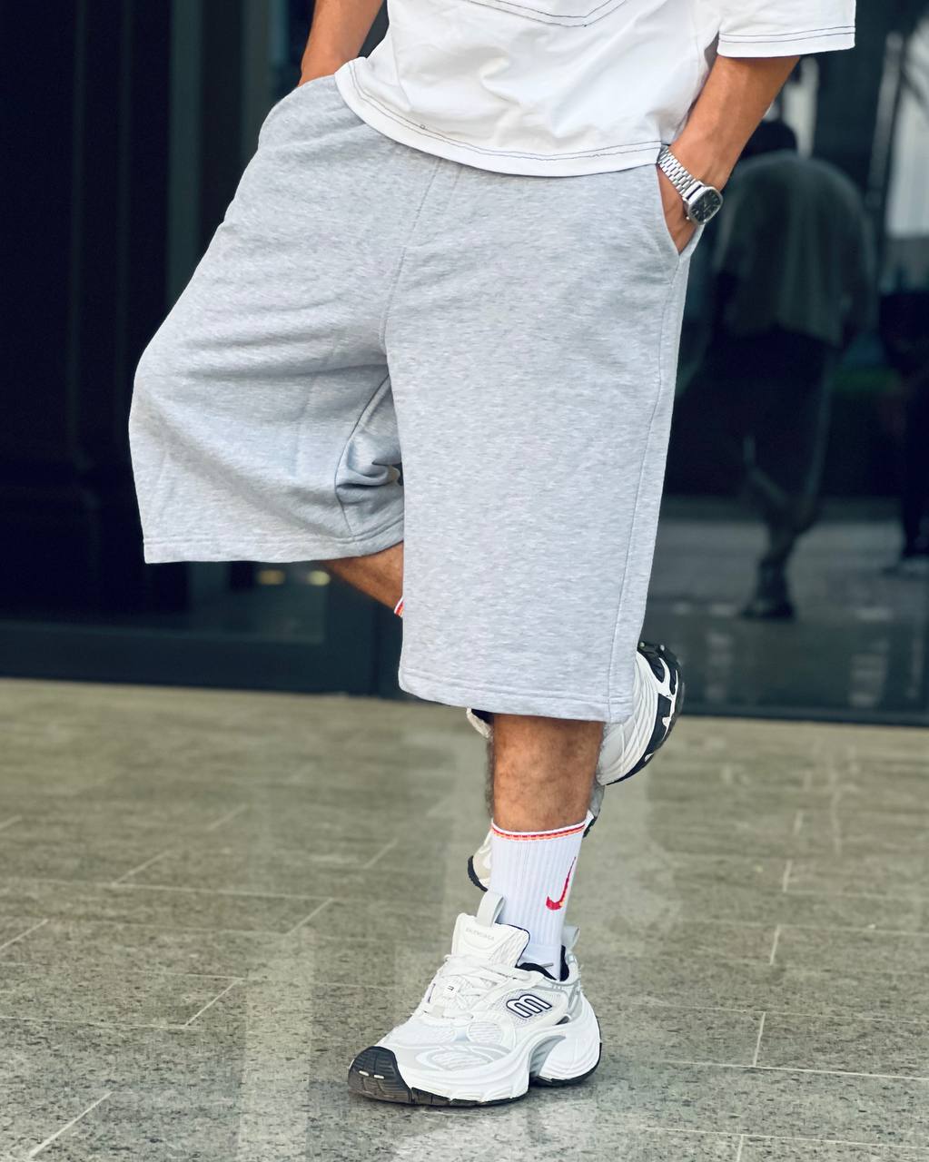 grey edge shorts