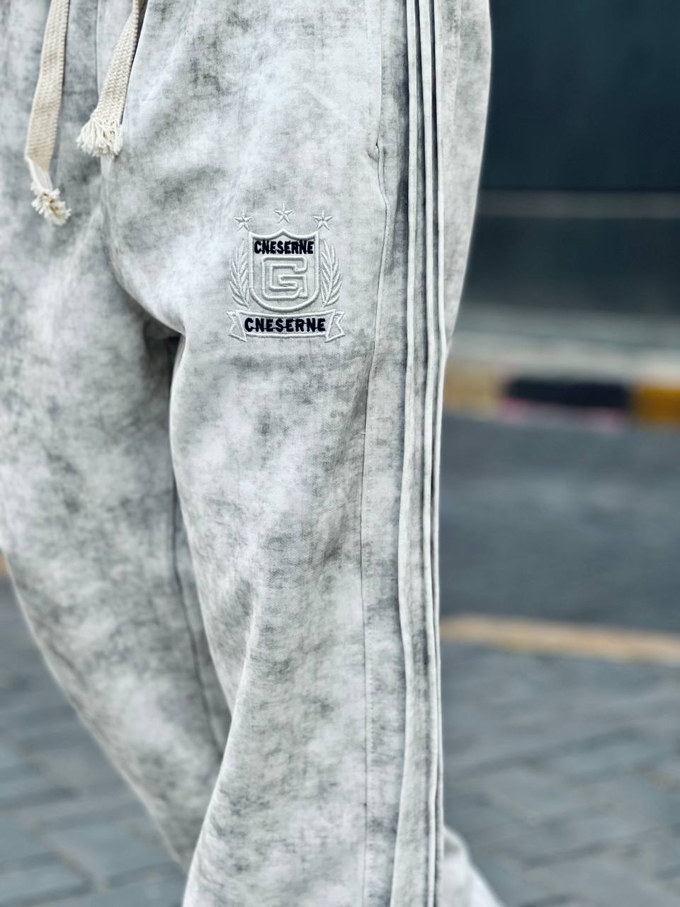creamy blur sweatpants