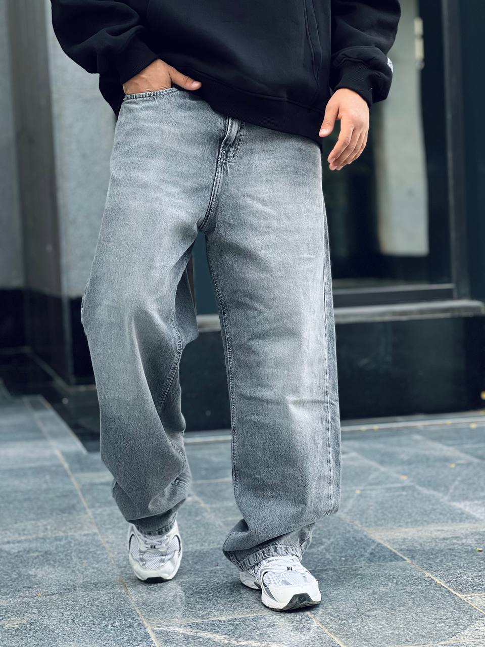 wide ash gray