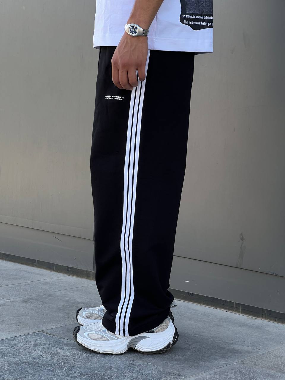 sweatpants