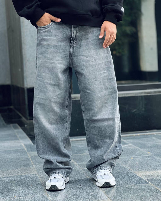 wide ash gray